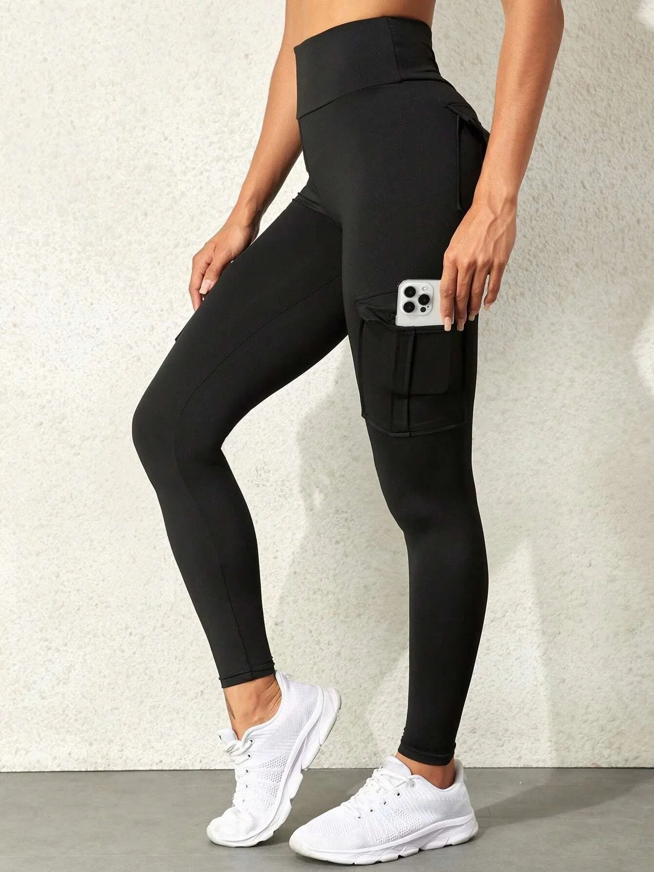 Amelia Flap Pocket Cargo Leggings