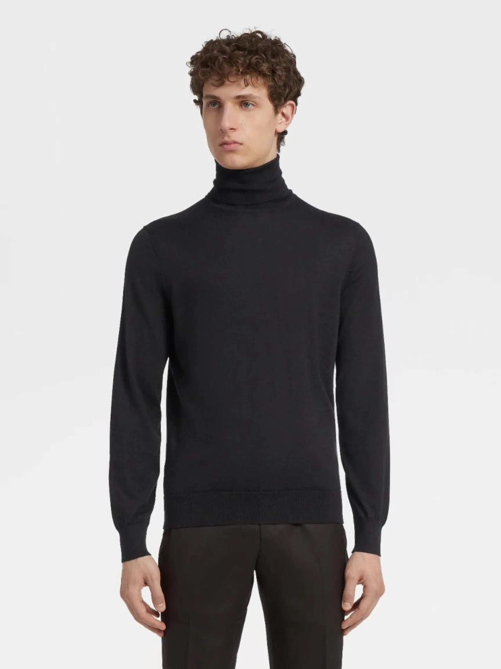 Black Cashseta Cashmere and Silk Knit Turtleneck