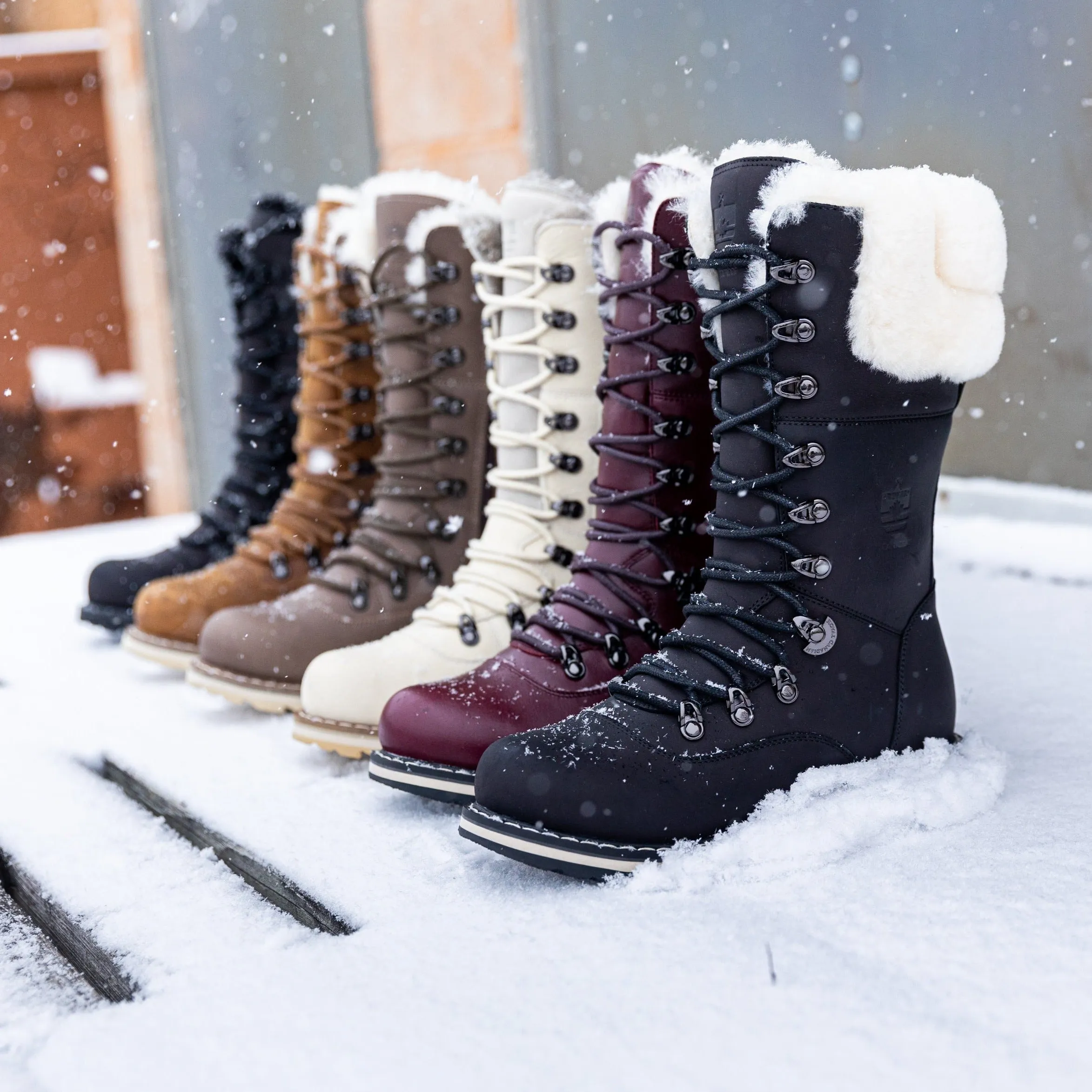 CASTLEGAR | Women's Winter Boot Black Lager