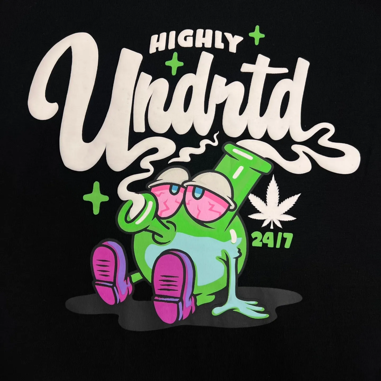 HIGHLY UNDRTD Peach Maker Graphic T-Shirt