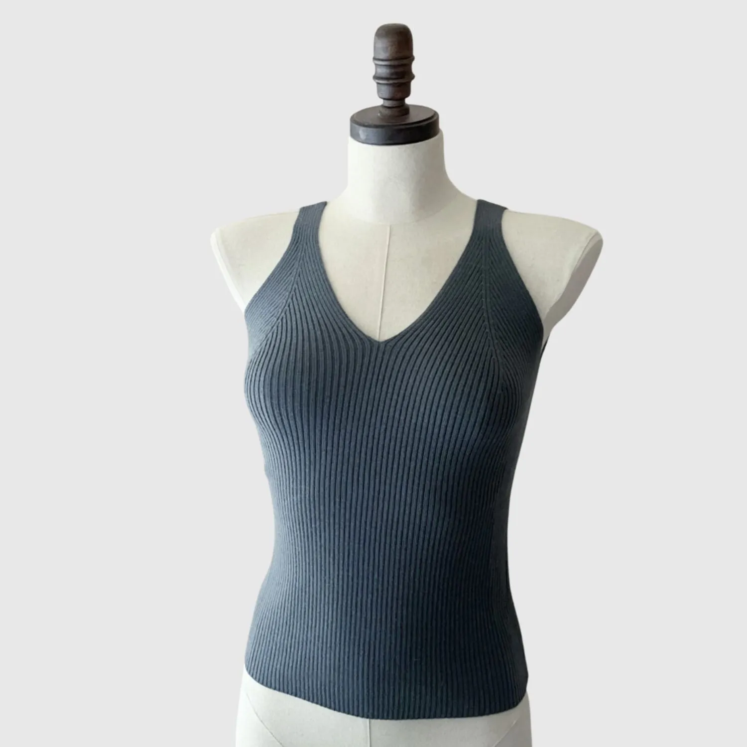 Merino wool tank top | Women’s knitwear