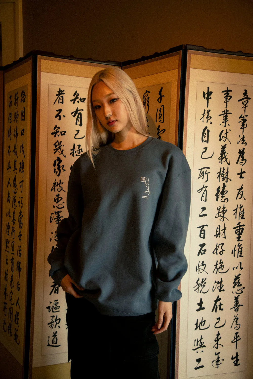 MUNG DAY CREWNECK (SLATE)