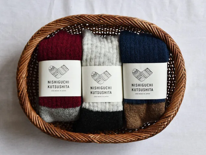 nishiguchi kutsushita : oslo mohair wool pile socks - Black and Marle