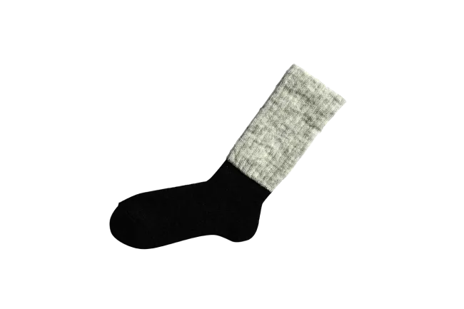 nishiguchi kutsushita : oslo mohair wool pile socks - Black and Marle