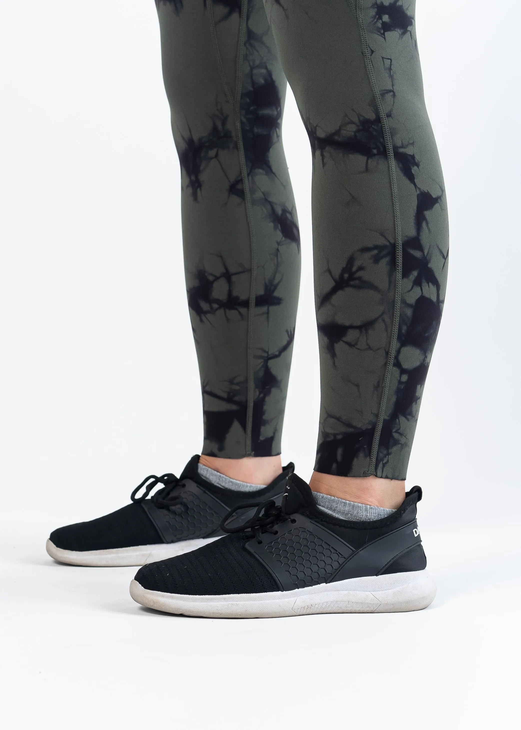 NKD Leggings With Pockets | Green & Black Marble