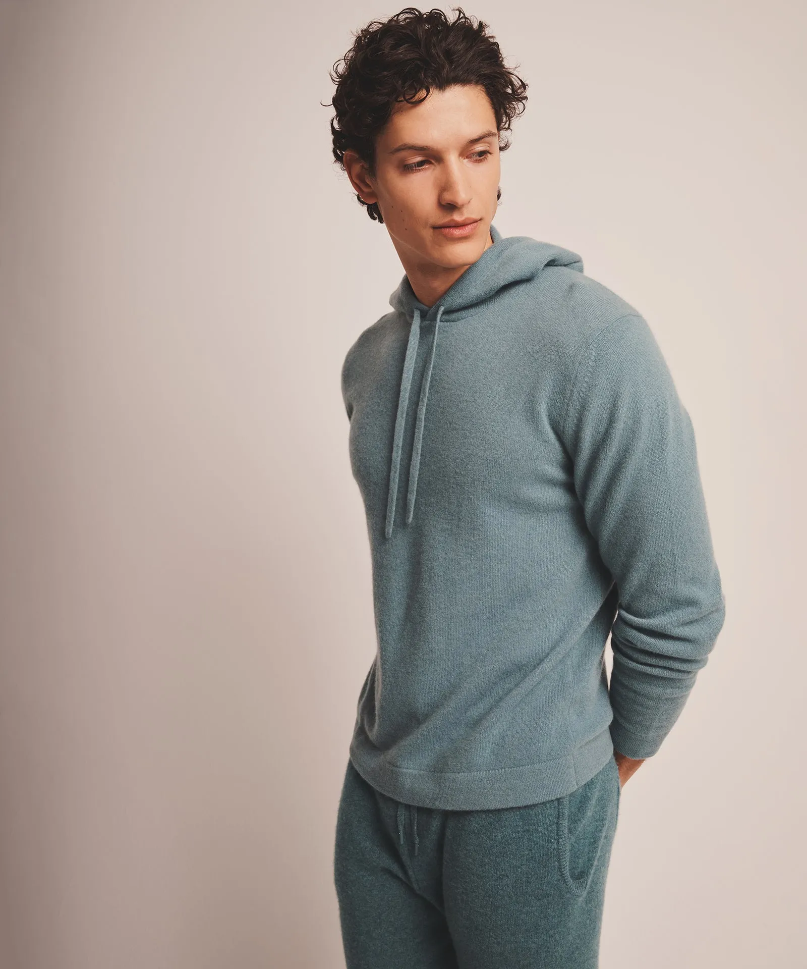 Off-Duty Cashmere Hoodie