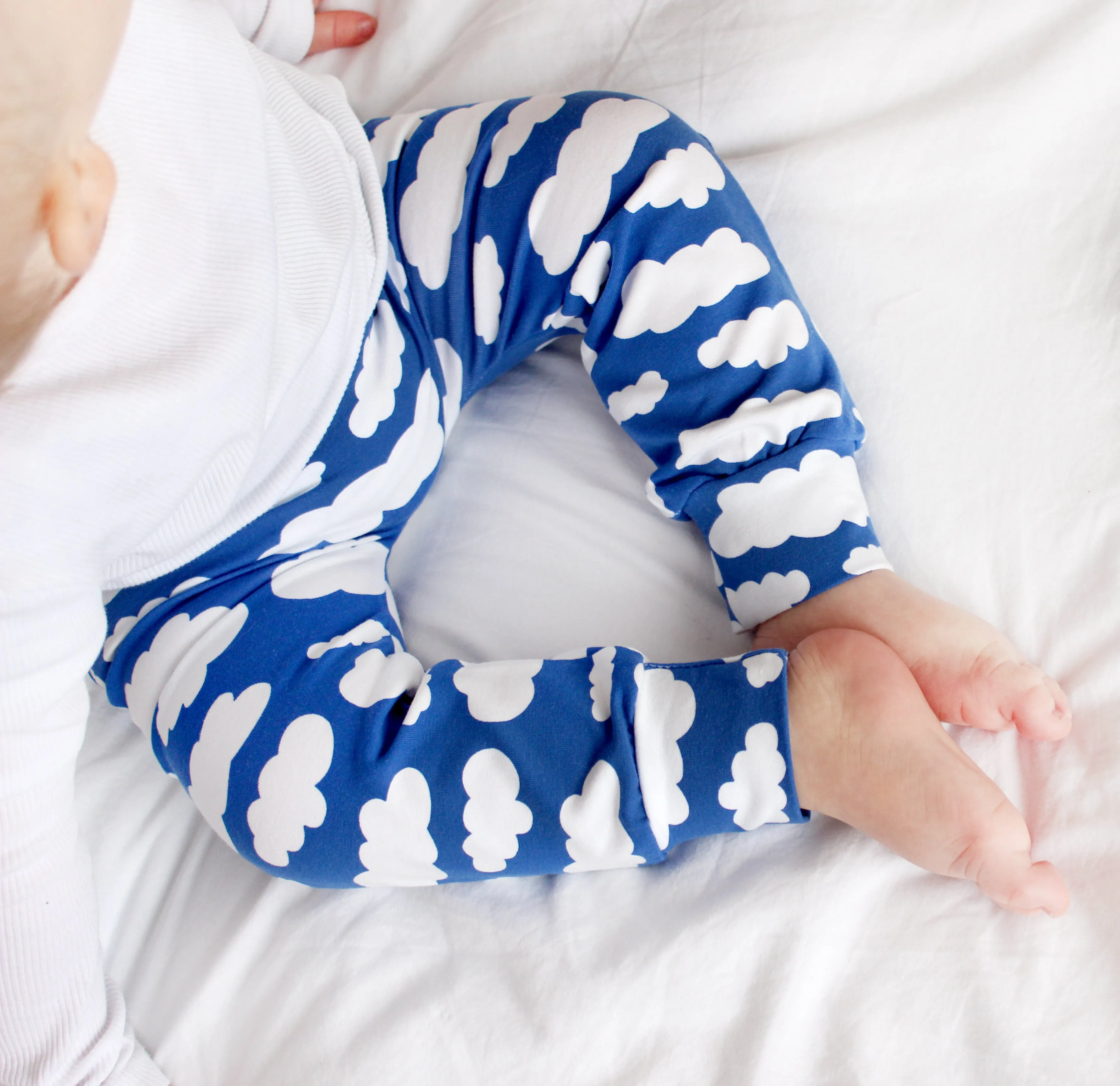 Pink Cloud Print Baby Leggings 0-6 Years