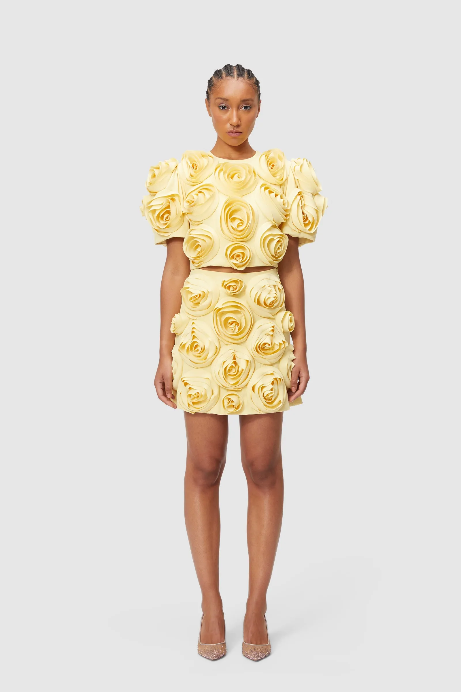 ROSE APPLIQUE YELLOW MINI SKIRT