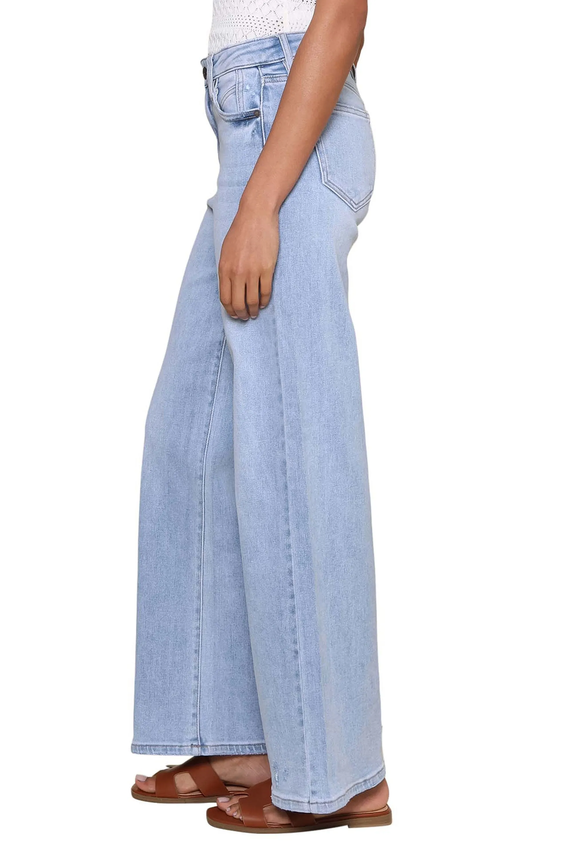 The Nori Stretch Light Wide Leg