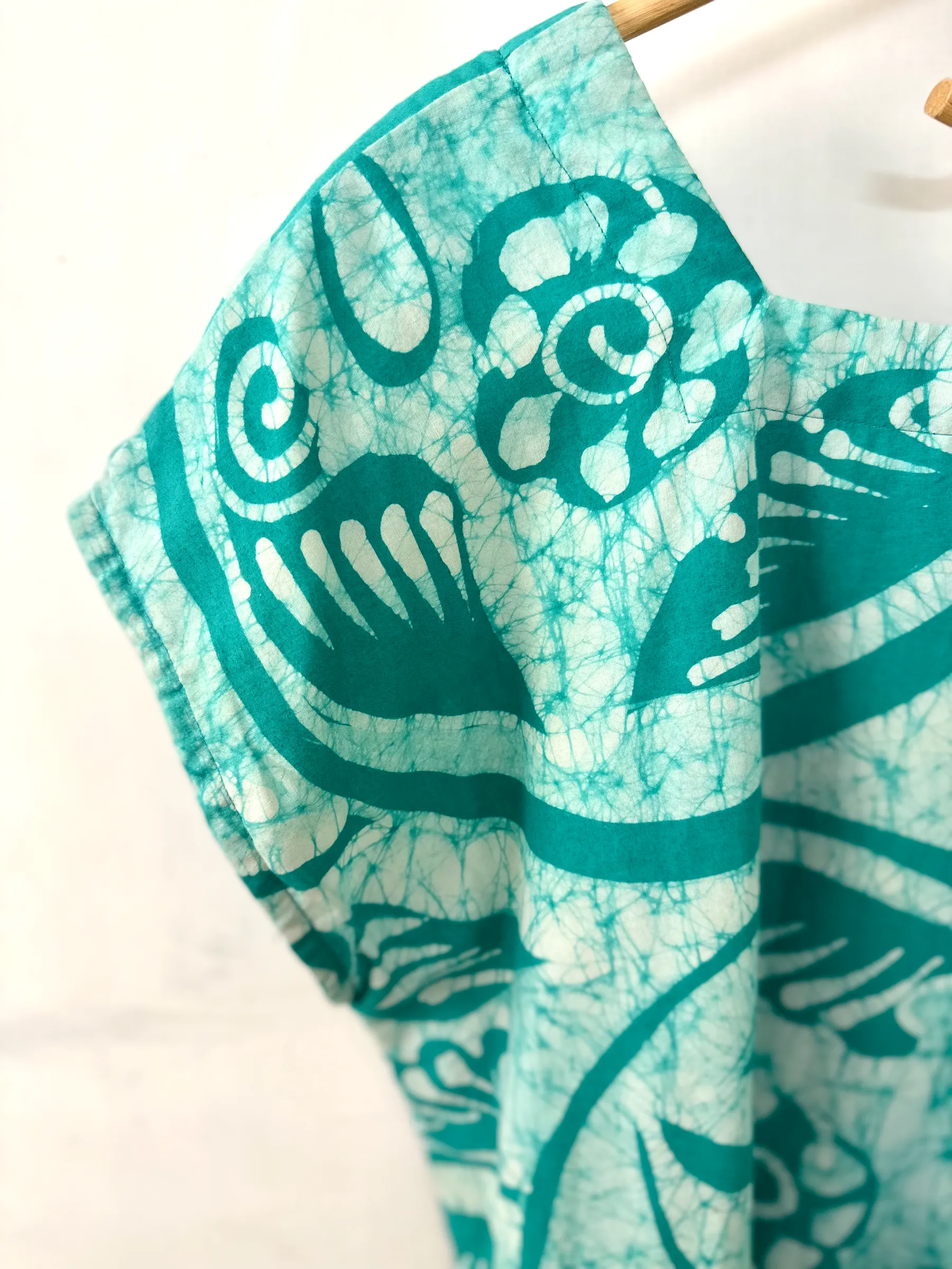 Turquoise and White Batik Print Square Neck Top - M, XXL