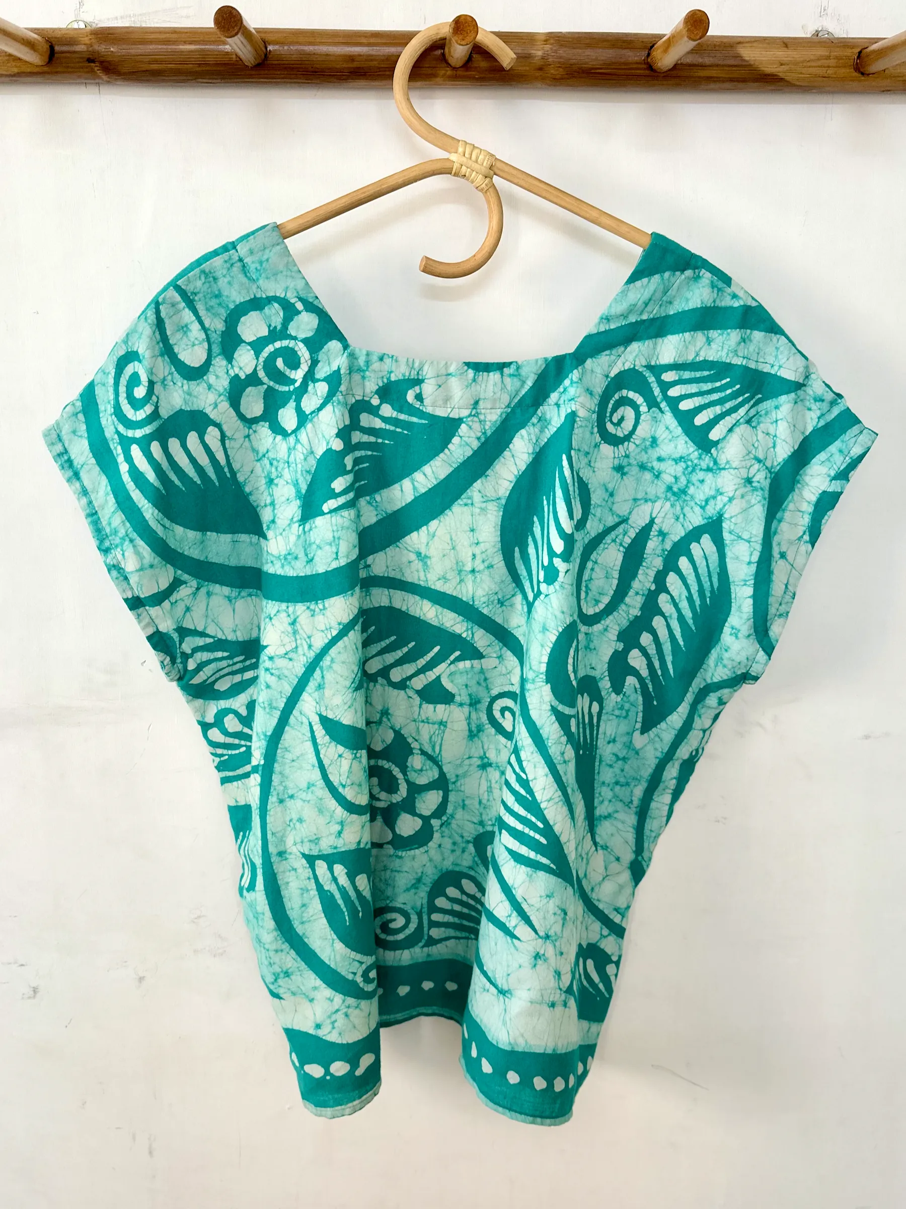 Turquoise and White Batik Print Square Neck Top - M, XXL